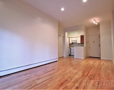 283 Sackett St - Photo Thumbnail 8