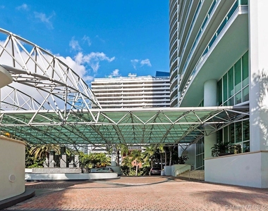 1643 Brickell Ave - Photo Thumbnail 40