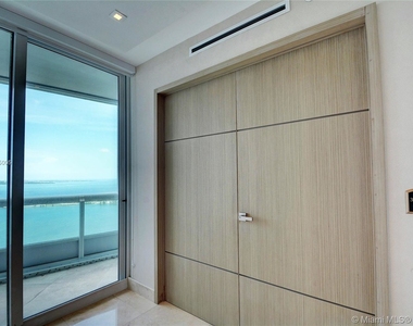 1643 Brickell Ave - Photo Thumbnail 1