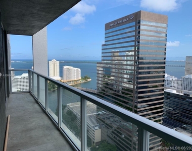 500 Brickell Ave - Photo Thumbnail 29