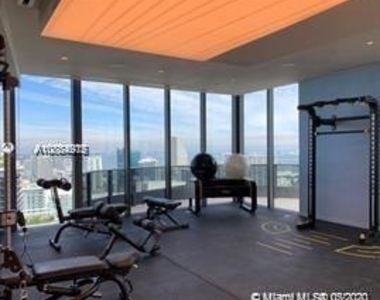 1000 Brickell Plaza - Photo Thumbnail 20