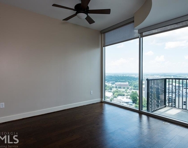 1080 Peachtree St # 1116 - Photo Thumbnail 11