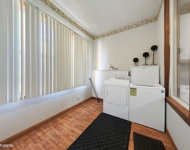 2527 North Ashland Avenue - Photo Thumbnail 10