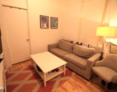 192 Bleecker Street - Photo Thumbnail 2