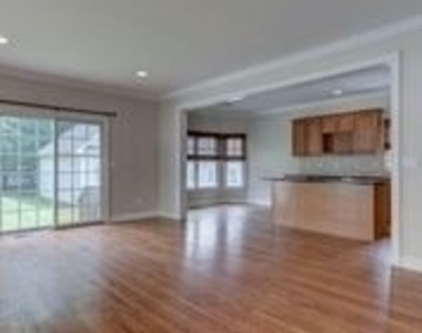 30 Hillside Place - Photo Thumbnail 5