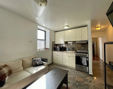 301 East 110th Street - Photo Thumbnail 2