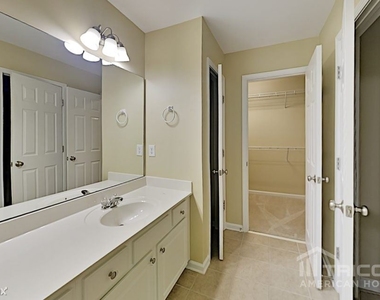 3203 Saville Street Sw - Photo Thumbnail 6