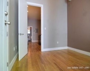 139 Essex Street - Photo Thumbnail 1