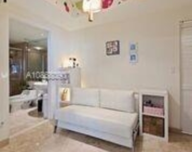 848 Brickell Key Dr - Photo Thumbnail 13