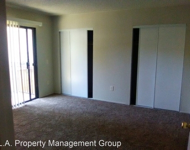 8485 Valley Circle Blvd - 107 - Photo Thumbnail 2