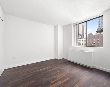 184 Lexington Avenue  - Photo Thumbnail 2