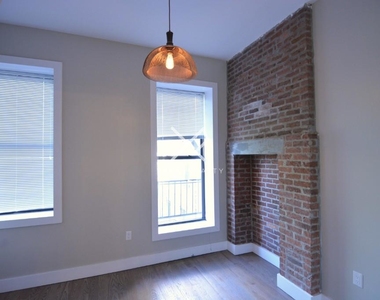 1043 Bedford Avenue - Photo Thumbnail 8