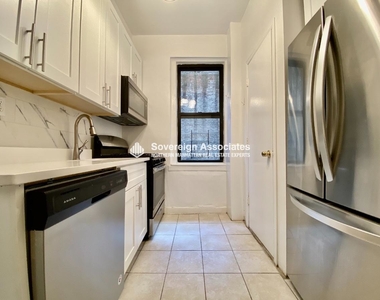 308 West 104th Street - Photo Thumbnail 8