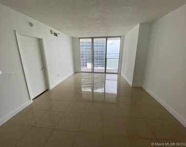 1750 N Bayshore - Photo Thumbnail 1