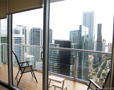 1060 Brickell Ave - Photo Thumbnail 23