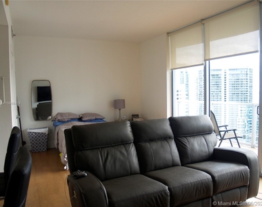 1060 Brickell Ave - Photo Thumbnail 22