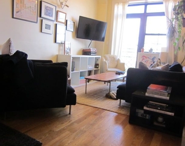 201 Bedford Ave - Photo Thumbnail 0