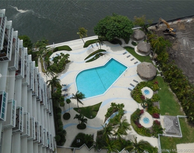 2451 Brickell Ave - Photo Thumbnail 13