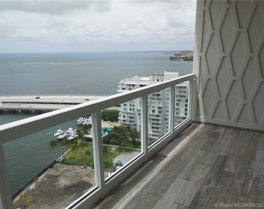 2451 Brickell Ave - Photo Thumbnail 6