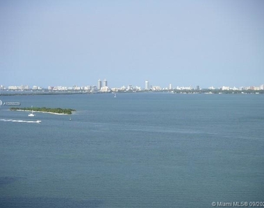 1750 N Bayshore Dr - Photo Thumbnail 2