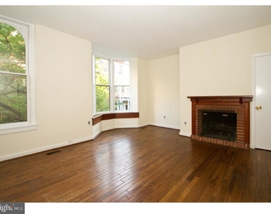 919 Spruce Street - Photo Thumbnail 8