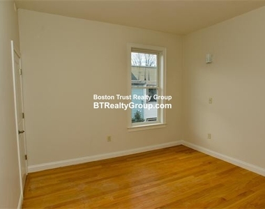 48 Dudley St. - Photo Thumbnail 11