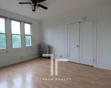 4735 North Beacon St. - Photo Thumbnail 1