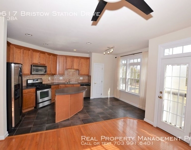 10617 Bristow Station Drive - Photo Thumbnail 2