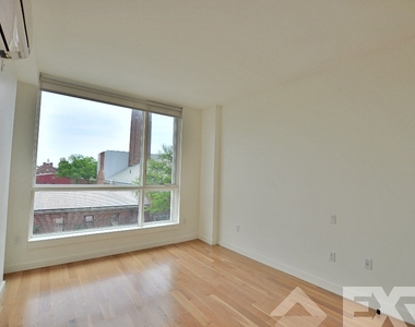 1326 Ocean Ave - Photo Thumbnail 5