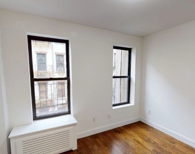 224 East 89th Street - Photo Thumbnail 1