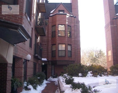 30 Garrison St., Unit 304 - Photo Thumbnail 215