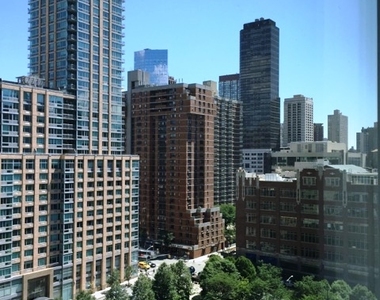 400 West 63rd Street - Photo Thumbnail 8