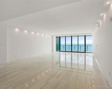 360 Ocean Dr - Photo Thumbnail 4