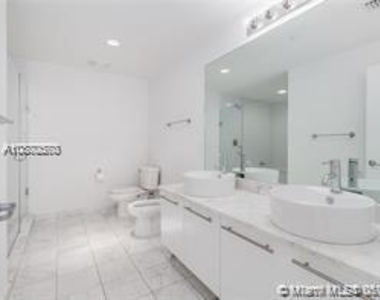 888 Biscayne Blvd  #4109 - Photo Thumbnail 11