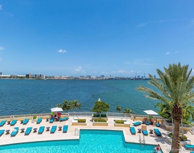 848 Brickell Key Dr - Photo Thumbnail 5