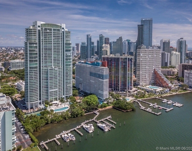 1643 Brickell Ave - Photo Thumbnail 0