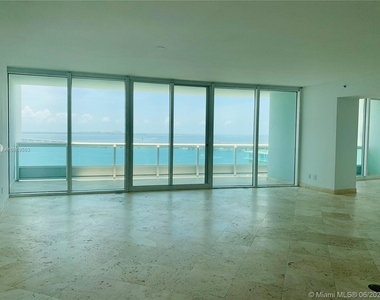 1643 Brickell Ave - Photo Thumbnail 1