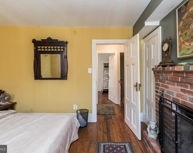 1006 Bainbridge Street - Photo Thumbnail 9