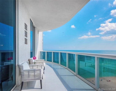 15811 Collins Ave - Photo Thumbnail 20