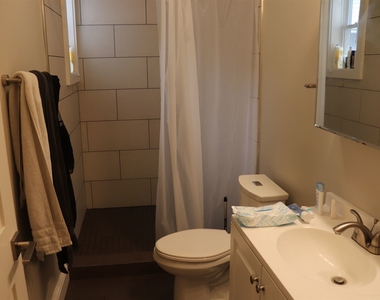 20 Jfk St Apt 8 - Photo Thumbnail 6