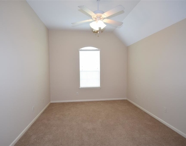 4211 Middleoak Grove Lane - Photo Thumbnail 24