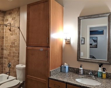 620 Glen Iris Dr Ne Apt 221 - Photo Thumbnail 16