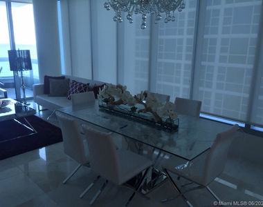 6899 Collins Ave - Photo Thumbnail 4