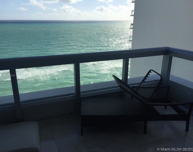 6899 Collins Ave - Photo Thumbnail 2