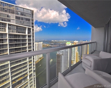 495 Brickell Ave - Photo Thumbnail 22