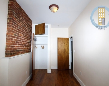 252 Hancock Street - Photo Thumbnail 9