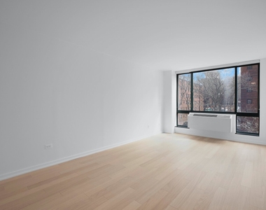 75 West End Avenue - Photo Thumbnail 5