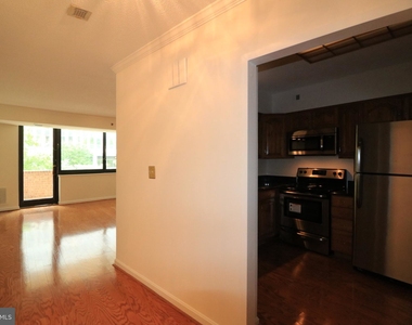 1805 Crystal Drive - Photo Thumbnail 1