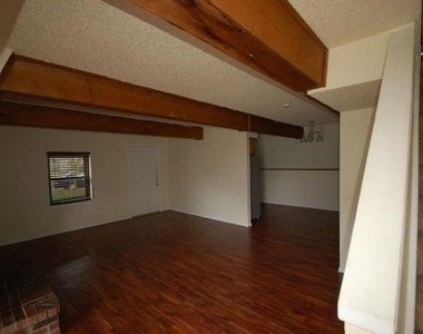 1100 W Morphy Street - Photo Thumbnail 1