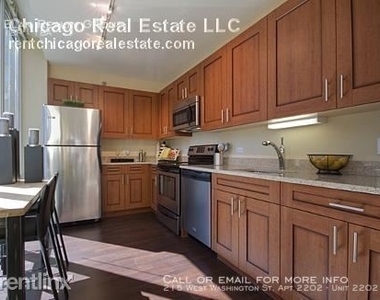 215 West Washington St. Apt 2202 - Photo Thumbnail 22